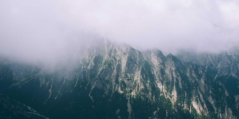 广西石材供应链升级：赋能艺术品加工与定制石材的物流、仓储与数字化策略